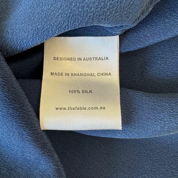 THE FABLE 100% Silk Button Up Shirt Women's Size 8 XS Blue Orchid Top Blouse - Picture 14 of 16